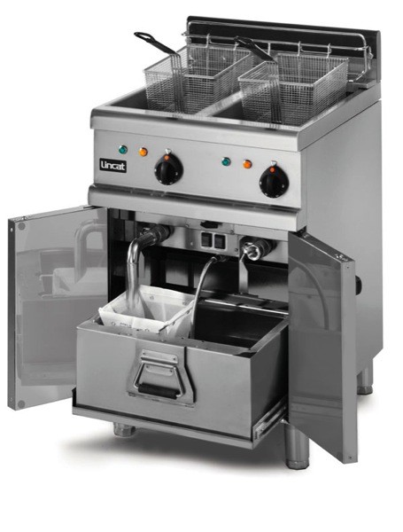 OE7113/F Twin Tank Opus 700 Free Standing Fryer (With Filtration) | 2 x 12kW - 2 x 16Ltr - Lincat Electric