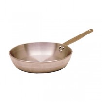 Genware Heavy Duty Omelette Pan 24cm