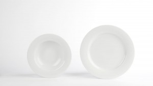 Porcelite Banquet Wide Rim Plate